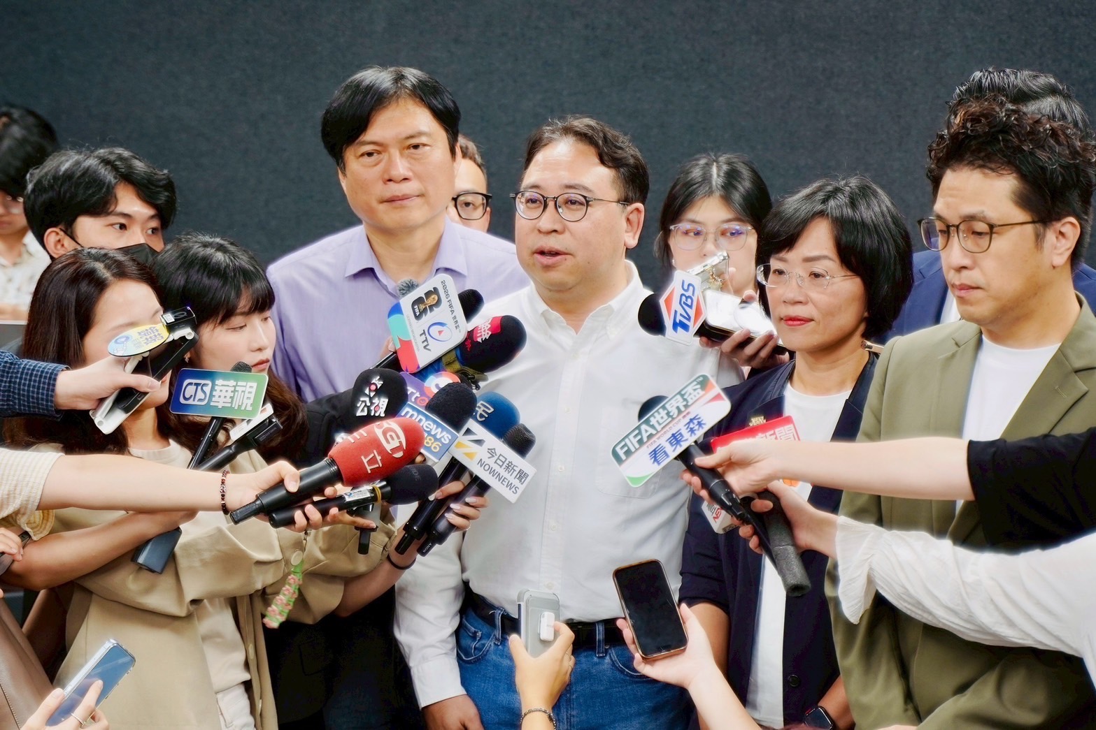 綠營宜北北桃縣市長候選人推交通改革 黃世杰承諾讓家長安心孩子平安 S 4816909 0