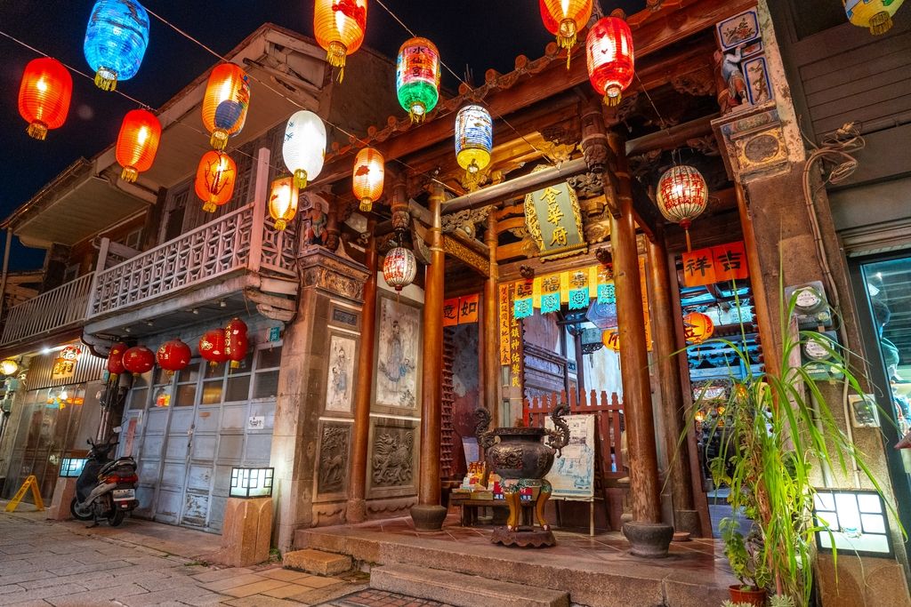 美食雷達鎖定金華路! 臺南宵夜人氣街區吃喝玩全攻略