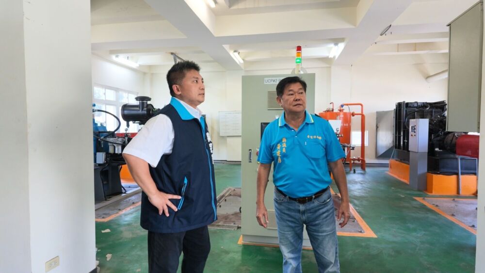 吳宗憲視察上大福抽水站 提3項防汛關鍵體檢 260 吳宗憲視察上大福抽水站 提3項防汛關鍵體檢 259