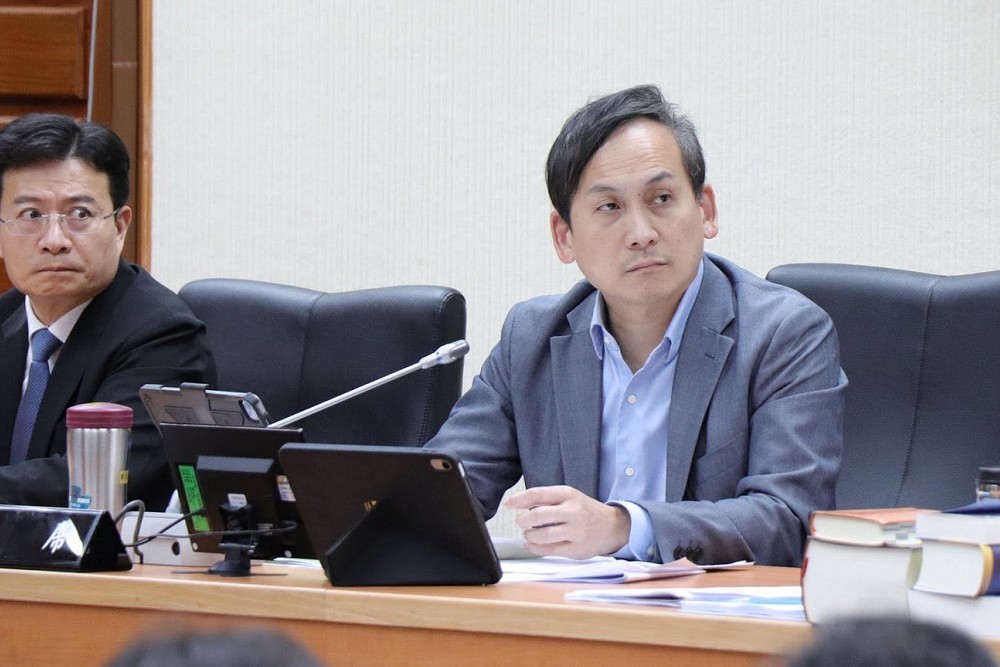 外交部機密文件流暗網 葉元之批:內控粗糙毫無警覺心 262 外交部機密文件流暗網 葉元之批:內控粗糙毫無警覺心 261