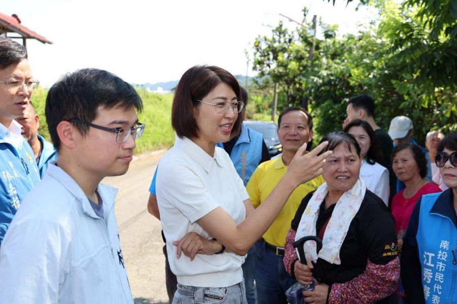 許淑華會勘南投市14項地方建設簽核逾2,100萬元經費
