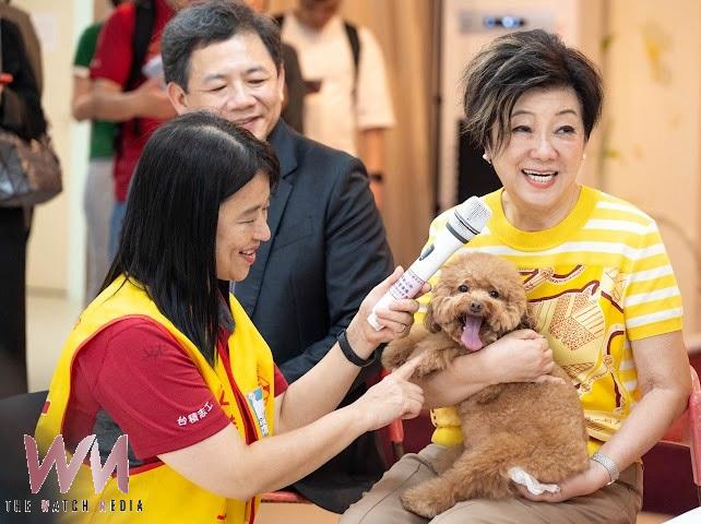 台積電慈善基金會攜手元培醫大 心輔犬療癒新竹榮家長輩 - https://www.watchmedia01.com