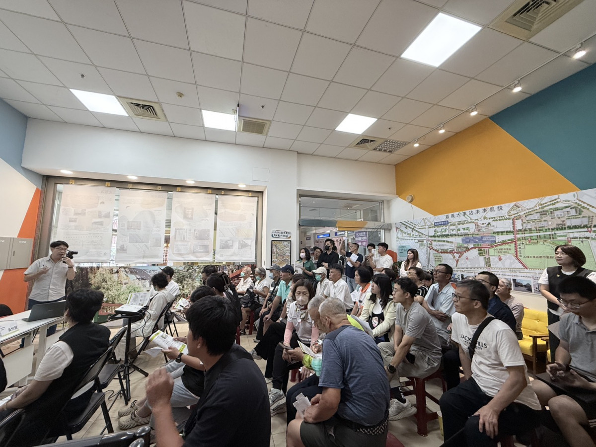 昨(9)日下午市府於小小北都市更新駐點工作站舉辦說明會／市府提供