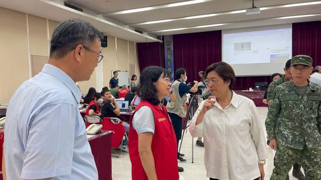 ▲因應中颱巴威逐漸接近台灣,可能帶來強風豪雨影響,台電彰化區處持續提高警戒,今日召開防颱整備會議,全面檢視各項防災應變措施。(圖/台電彰化區處提供)