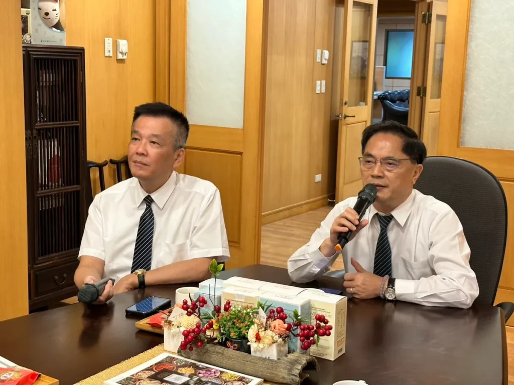 花蓮慈濟醫院林欣榮院長表示，在確保同仁安全的前提下，維持住院、急診與部分門診的運作。