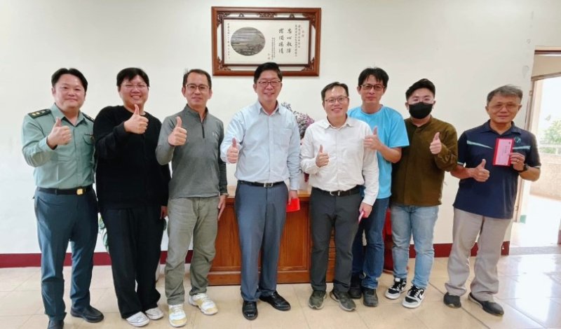 翻轉郊區限制!高雄仁武高中締造「校長搖籃」傳奇 連兩年培育出優秀高中校長