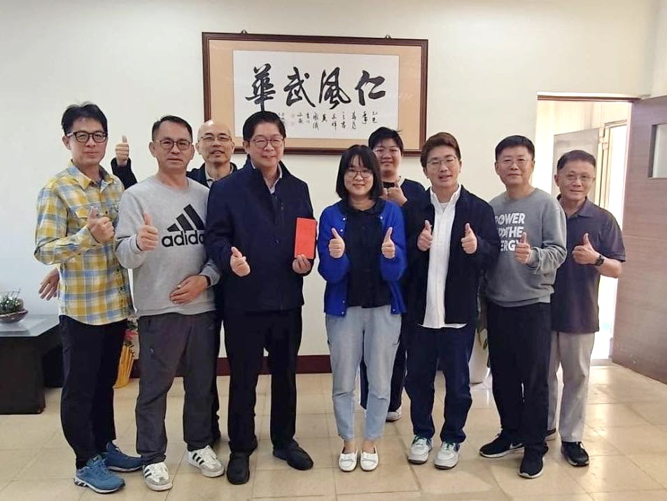 翻轉郊區限制!高雄仁武高中締造「校長搖籃」傳奇 連兩年培育出優秀高中校長