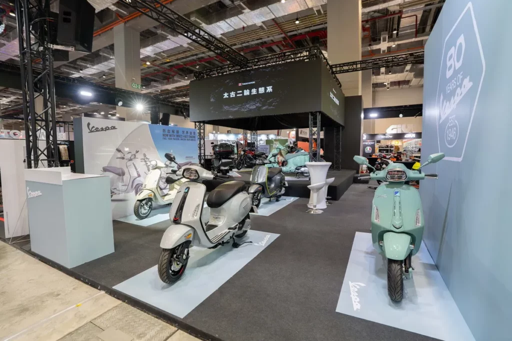 Vespa GTS 80 周年特仕版首度亮相 領軍全新180引擎車系現身2026國際重機展