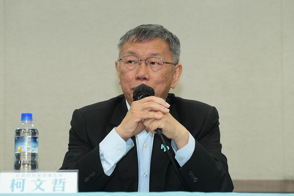 颱風假怎麼放？　柯文哲稱相信制度、陳水扁喊要達標準 235