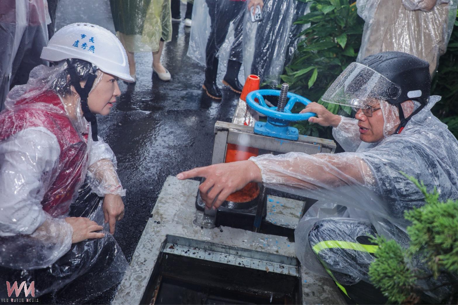颱風巴威襲台　盧秀燕親赴昔日「漂漂河」巡檢：防汛應變不鬆懈 - https://www.watchmedia01.com