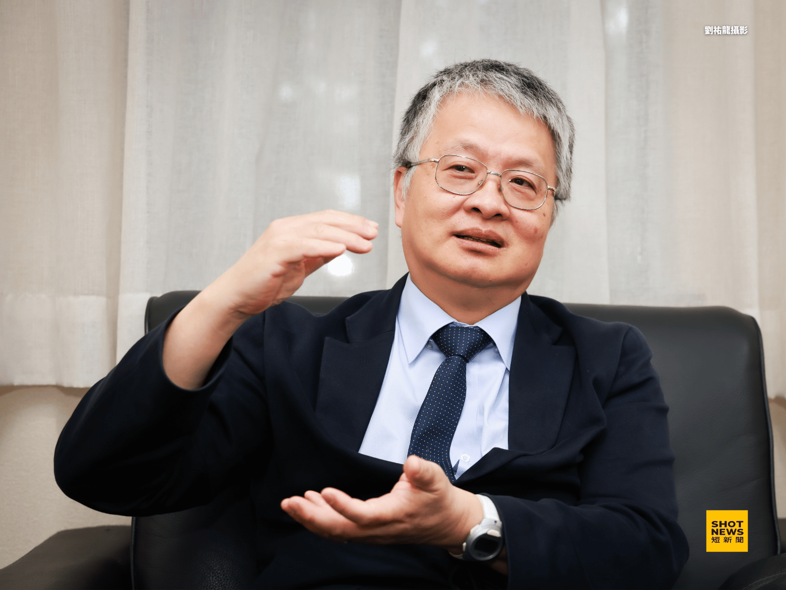 劉國偉說,現在就是創建一個平台,而且是「使用者付費」。美國人要付錢,他們願意出錢,我們樂觀其成。