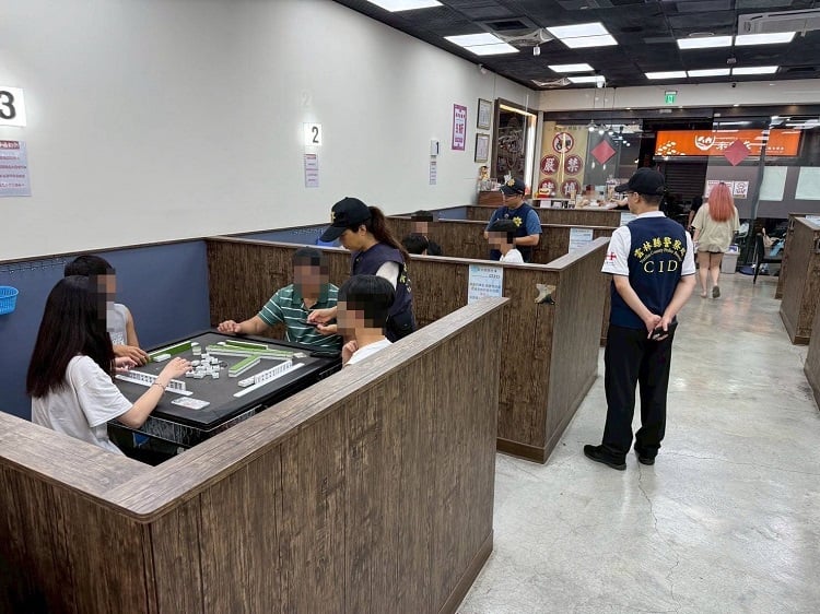▲喪屍煙彈升列一級毒品，雲警青春專案首日查獲毒駕4件、毒品2件。(記者劉峻文攝)