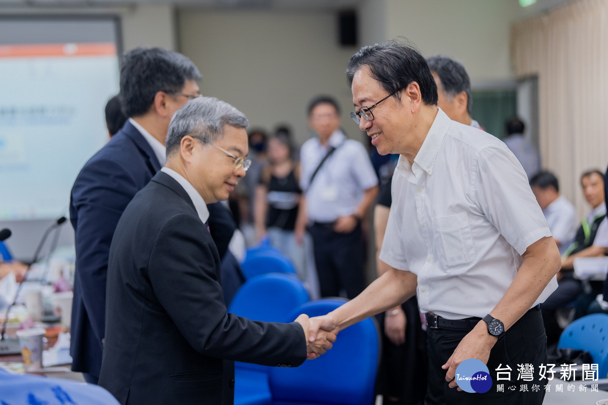 桃園市長張善政出席「立法院經濟委員會考察」,爭取桃園電力建設與算力中心設置。<br /><br /> <br /><br />