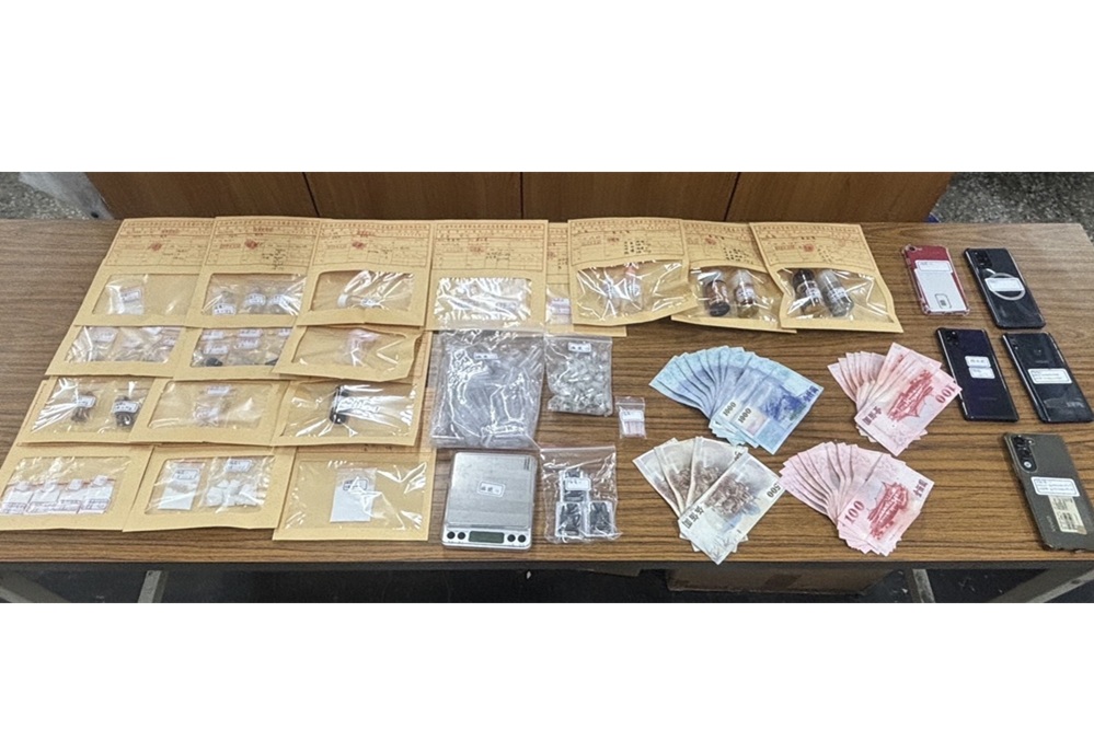 直搗3毒窟 檢警聯手斬斷依托咪酯供應鏈 234 cnews204260713a20