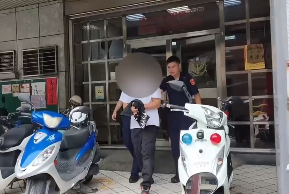 涉颱風天偷鋁門窗 36歲男遇警開車逃逸撞山壁涉毒駕 235 cnews204260713a23