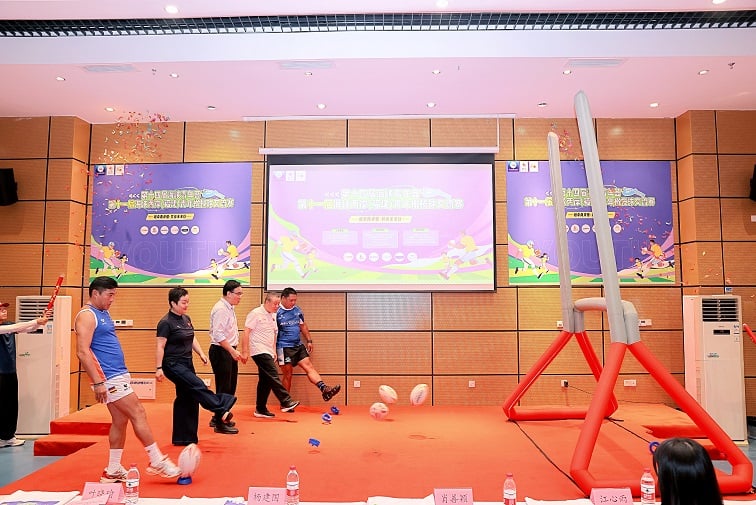 ▲第11屆海峽兩岸福建青年橄欖球交流賽開幕式：開球祝福儀式。