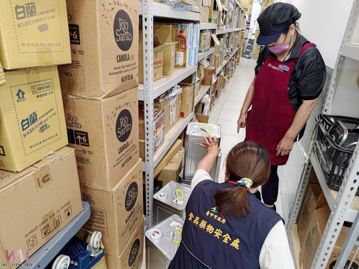 中市公布第4、第5批超標油品品項批號及第二層流向　持續更新第三層受影響業者名單