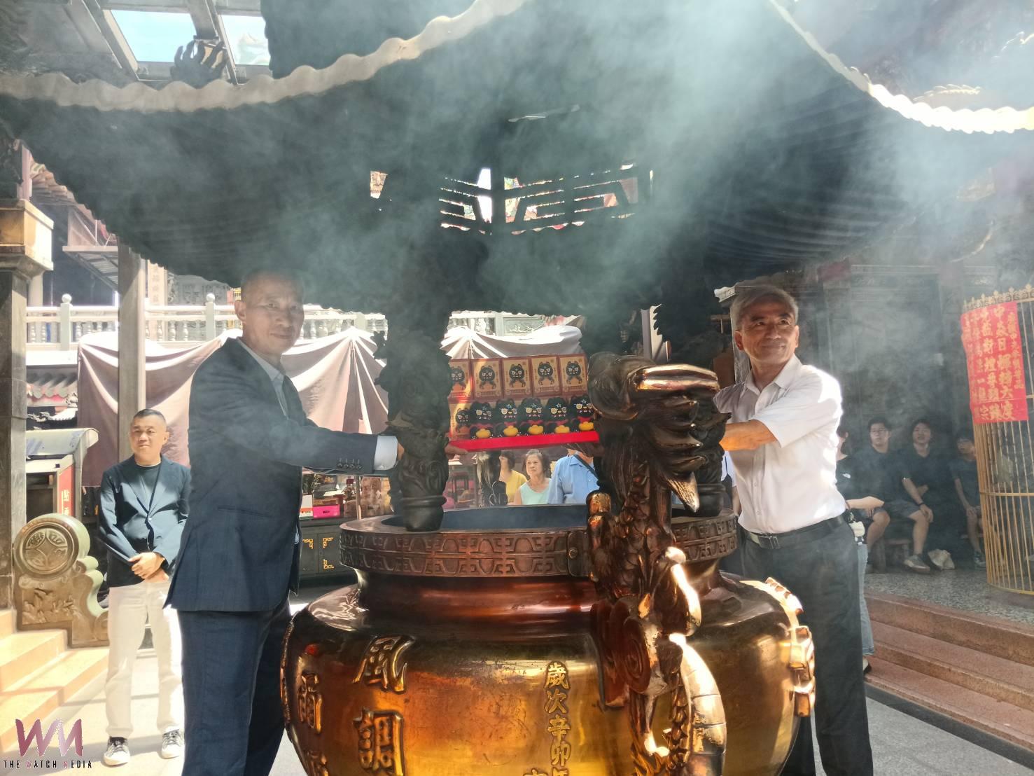 （有影片）／北港武德宮六度攜手悠遊卡公司 全新「守財黑虎布偶超級悠遊卡」重磅登場 - https://www.watchmedia01.com