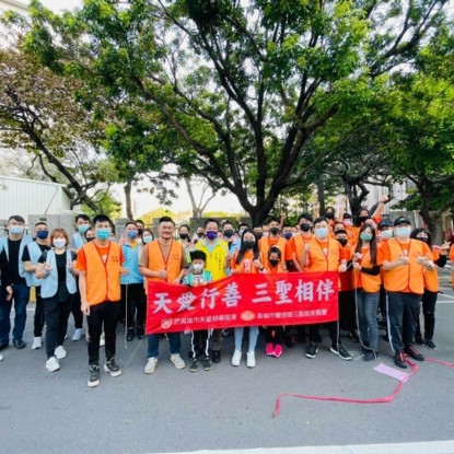 ▲妻子離世後,陳文彬將思念化作實際行動,開始更積極投入公益 (圖/陳文彬提供)