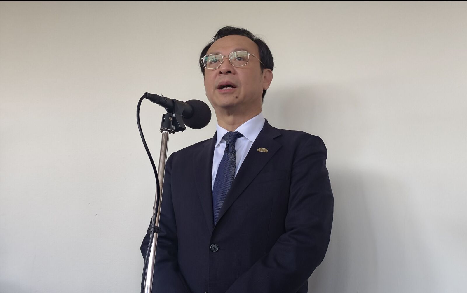 挨轟放行「毒蘋果」 農民要求的?石崇良:1數字可見沒美國壓力 198 挨轟放行「毒蘋果」 農民要求的?石崇良:1數字可見沒美國壓力 197