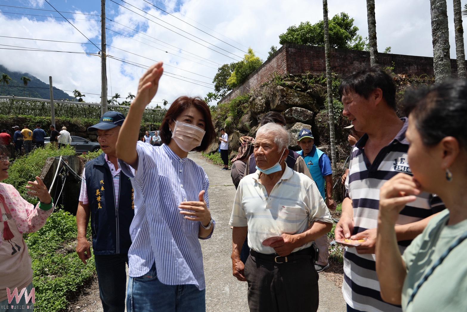 許淑華縣長會勘信義鄉25處改善工程案 核定3,827萬7,000元改善民生交通 - https://www.watchmedia01.com