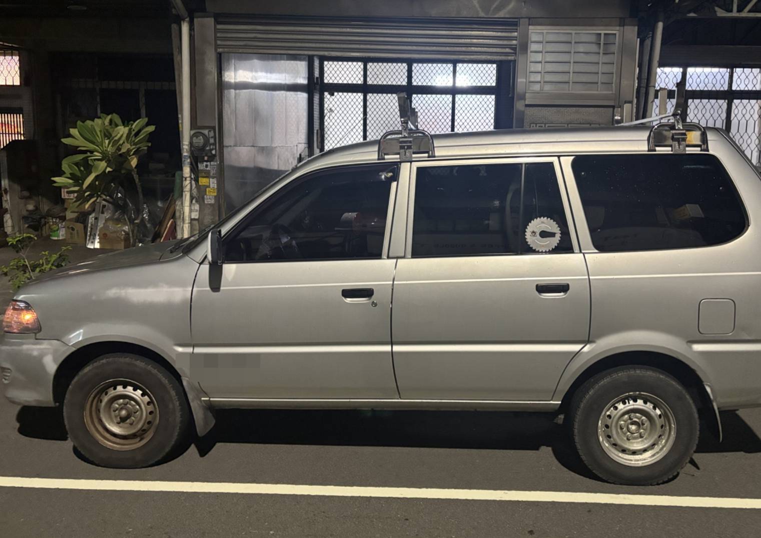 潭子拼裝車逆向闖快車道釀擦撞　駕駛受傷送醫、肇因待鑑定