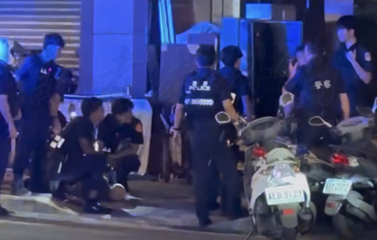 板橋街頭爆衝突!民眾目擊多人持螺絲起子互毆 疑因債務糾紛引發