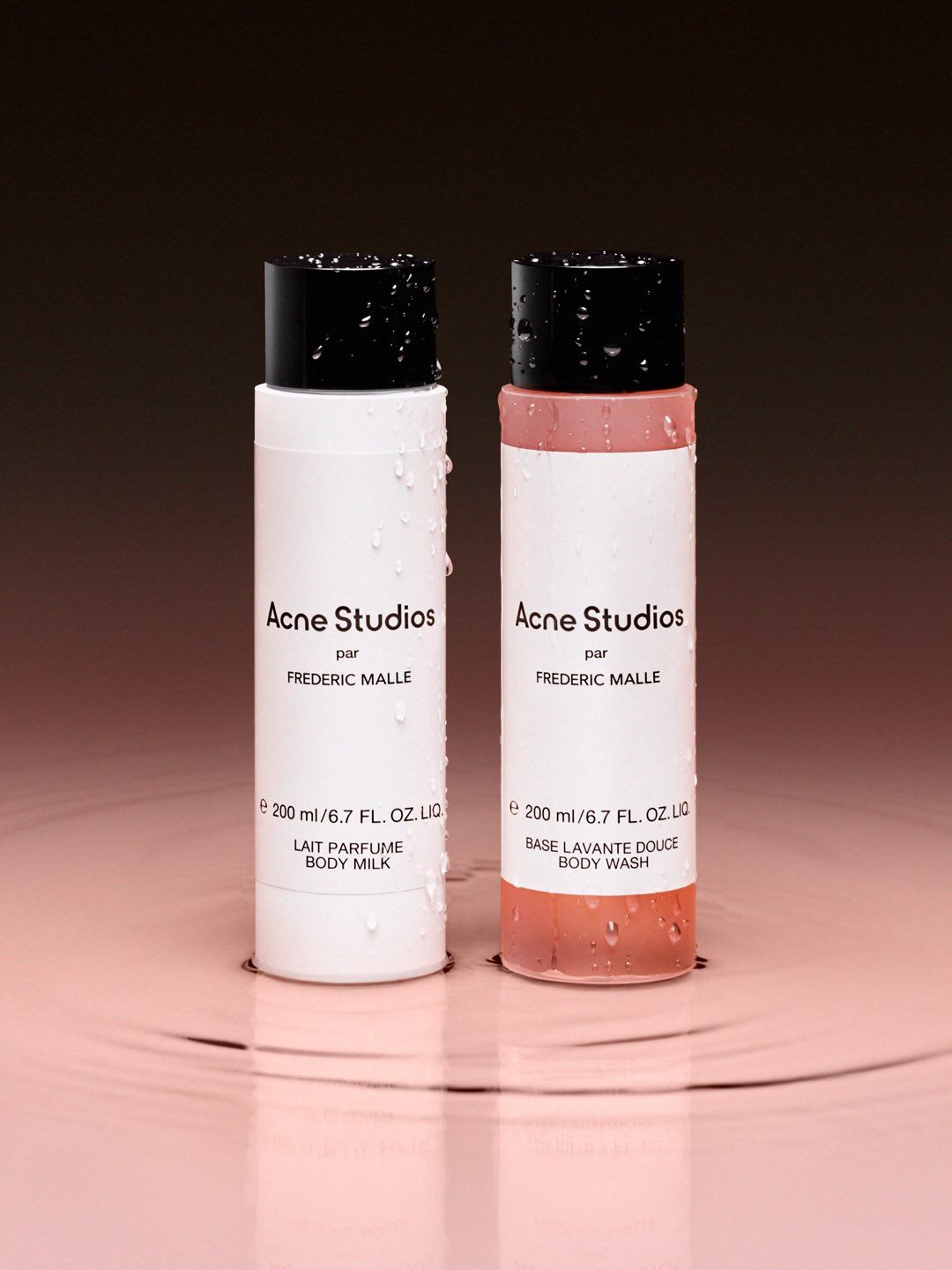 服裝延伸氣味新實驗! Acne Studios宣布推出首個身體護膚系列