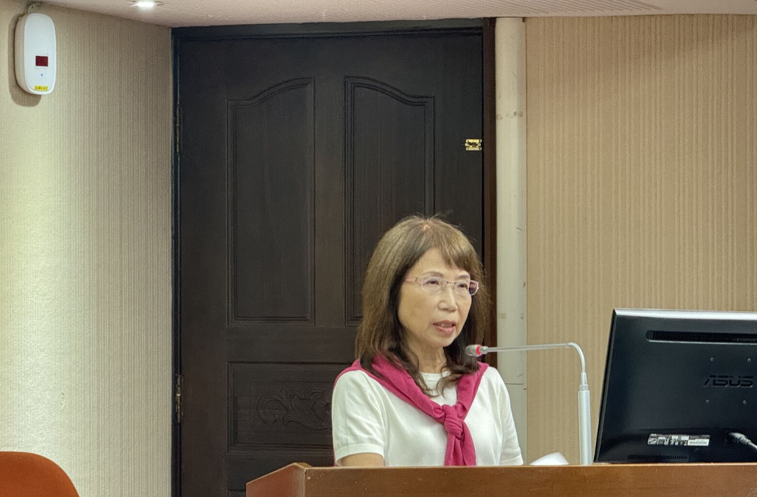 表決輸了！「代理孕母」不排審 白委喊丟包、綠委酸去提公投啊 237