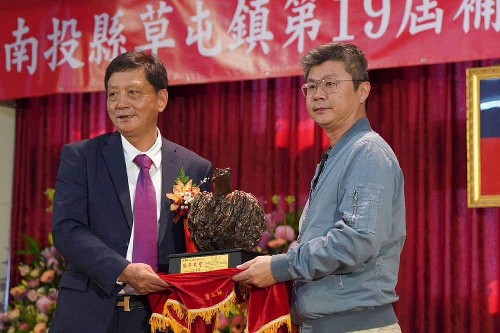 南投草屯鎮長綠派「刺客」出戰 簡賜勝:穩扎穩打應戰 200 南投草屯鎮長綠派「刺客」出戰 簡賜勝:穩扎穩打應戰 199