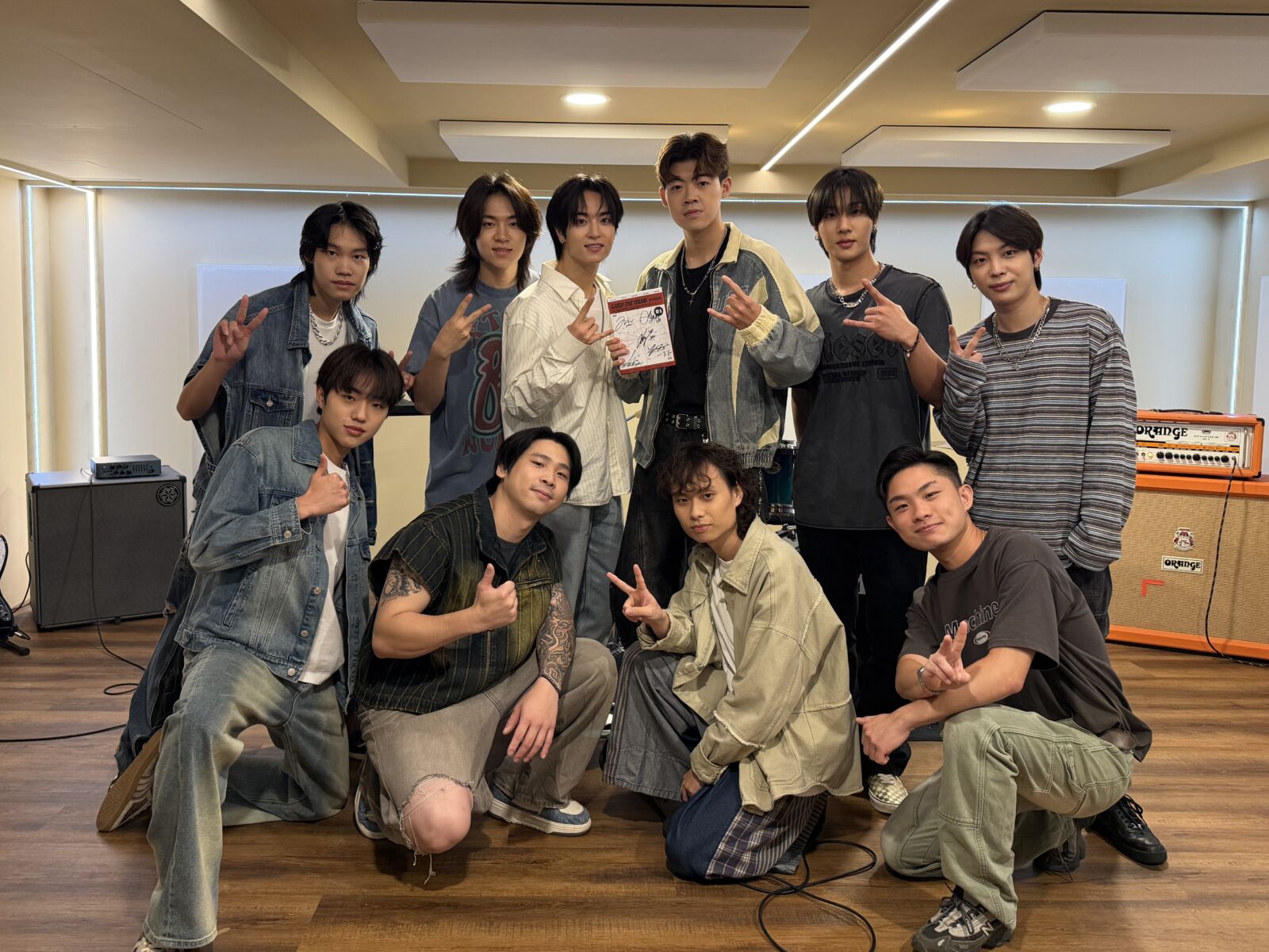 CATCH THE YOUNG聯動「沈默紳士」編制互換 網友融化直呼:太可愛 230 CATCH THE YOUNG聯動「沈默紳士」編制互換 網友融化直呼:太可愛 229