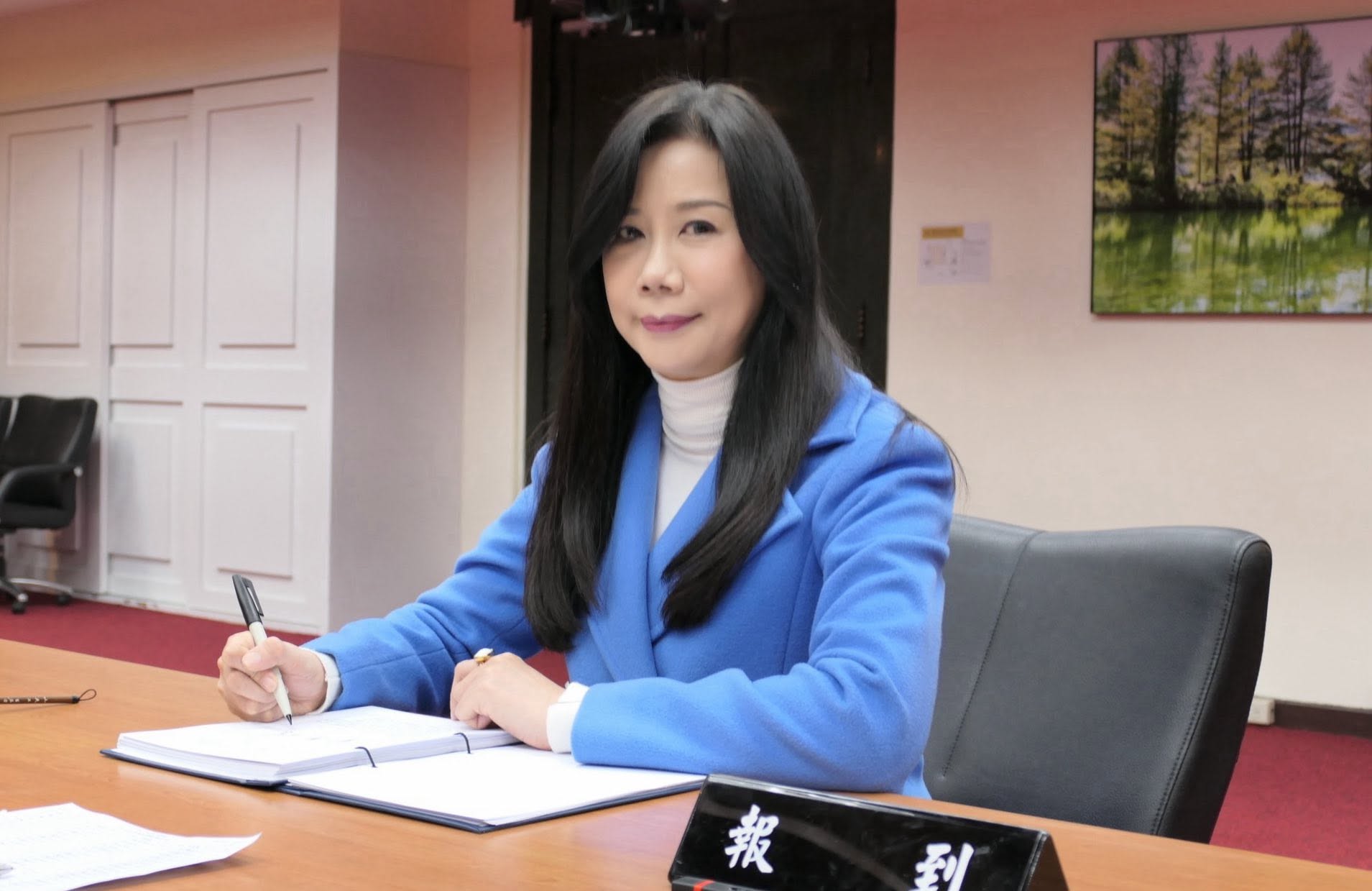 被控當霸凌者靠山「逼走老師」 萬美玲:未曾對學校施壓 626834102 1427728565376372 5097897727253560845 n