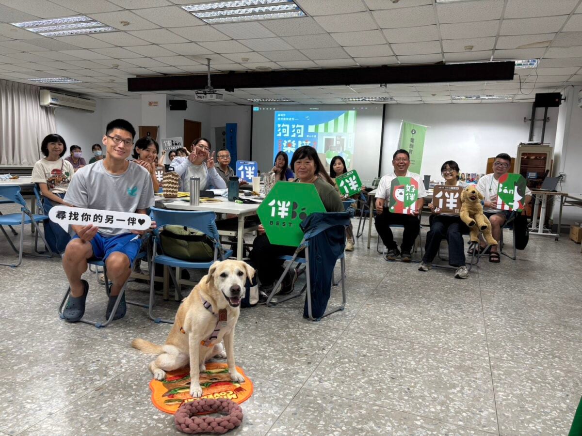 ▲高雄動保處推動「動物處方箋」工作坊,跨域攜手打造生命教育與陪伴教案。