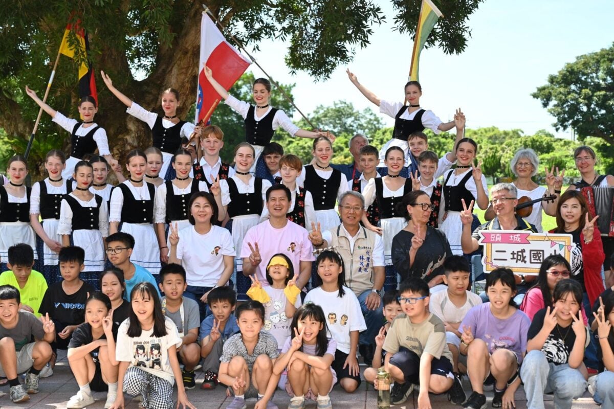 ▲ 2026宜蘭童玩節國際團隊走入23所校園文化活動。