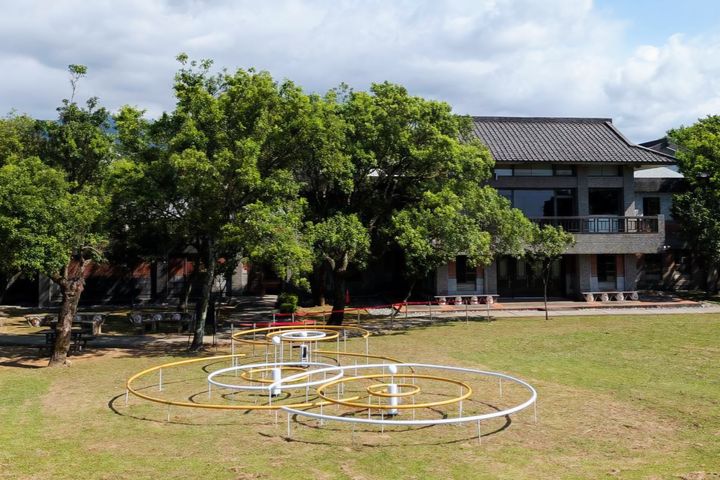 跟著藝術去旅行！北海岸藝術季開幕 朱銘美術館光火共舞、最潮山海策展