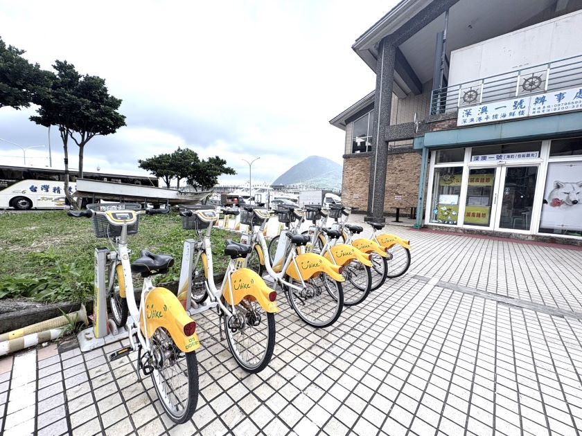 敬老愛心卡擴大補助見效 新北長者騎YouBike使用量增1.6倍 36 《圖說》YouBike公共自行車租賃站。〈交通局提供〉