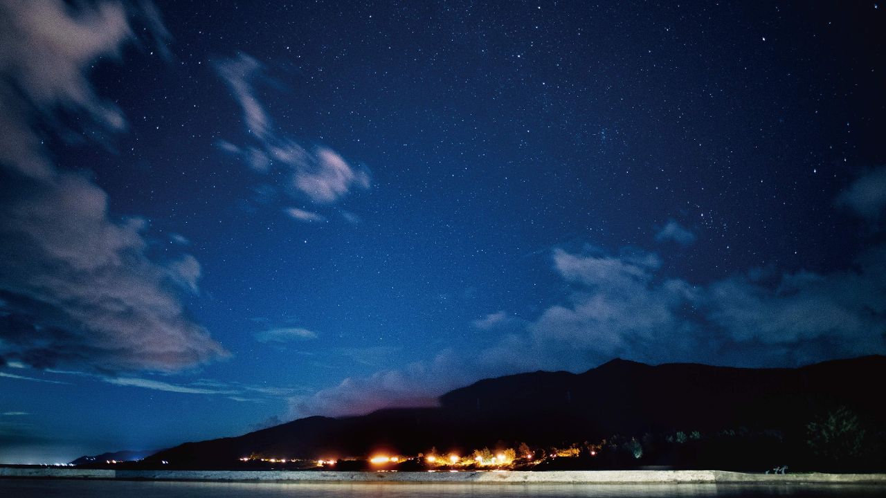 屏東追星季7月登場！　海口沙灘賞金星、追月光海超浪漫