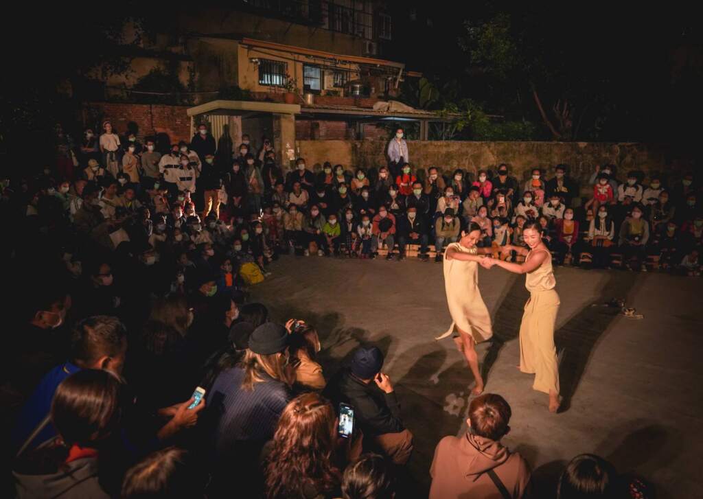 ▲彰化縣傑出演藝團隊「聲舞團」推出十周年年度新製作《Patience 靜候》,將於8月15日(六)至16日(日)晚間7時30分,在彰化市農會穀倉登場。(圖/聲舞團提供)