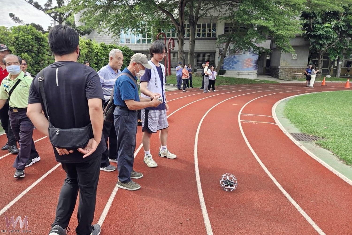 科技執勤降低涉險 弘光科大培訓無人機志工 建構中台灣智慧環境巡護網 - https://www.watchmedia01.com