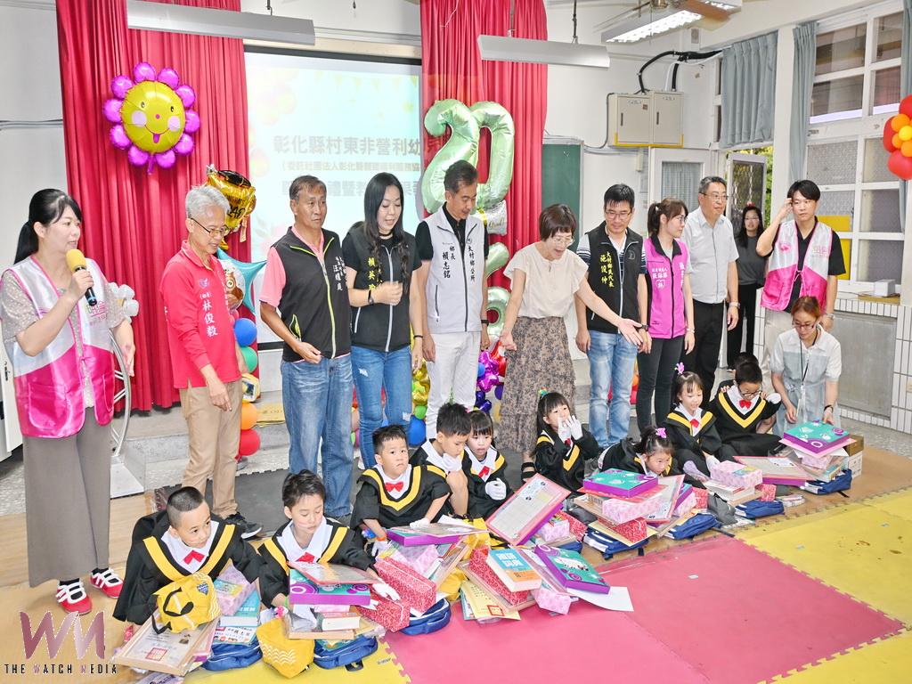 謝靜滿園長多元教育扎根三年 村東非營利幼兒園第三屆畢業生展翅高飛 - https://www.watchmedia01.com