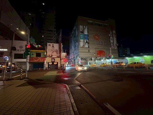 打造安全夜生活 桃園商圈夜市路口全面換裝雙色溫路燈 - https://www.watchmedia01.com