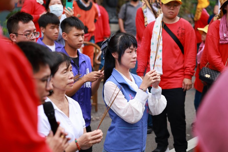 虎爺聖誕祈平安 嘉縣朴子市長吳品叡從廟口談防災 籲演練兼顧民眾權益