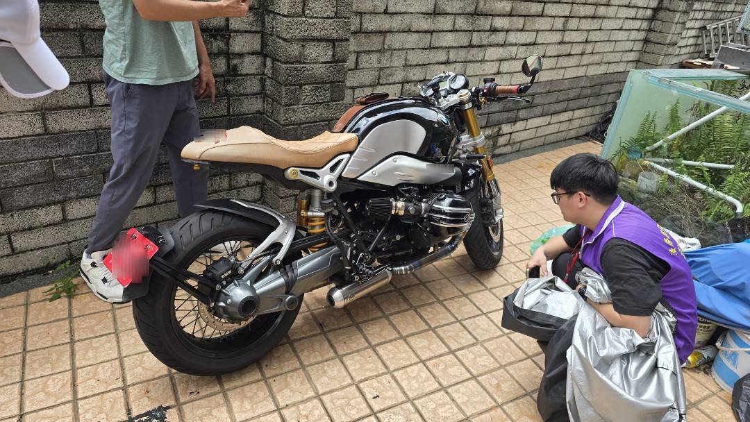 SQ07203 3彰化查封BMW重機嚇醒車主