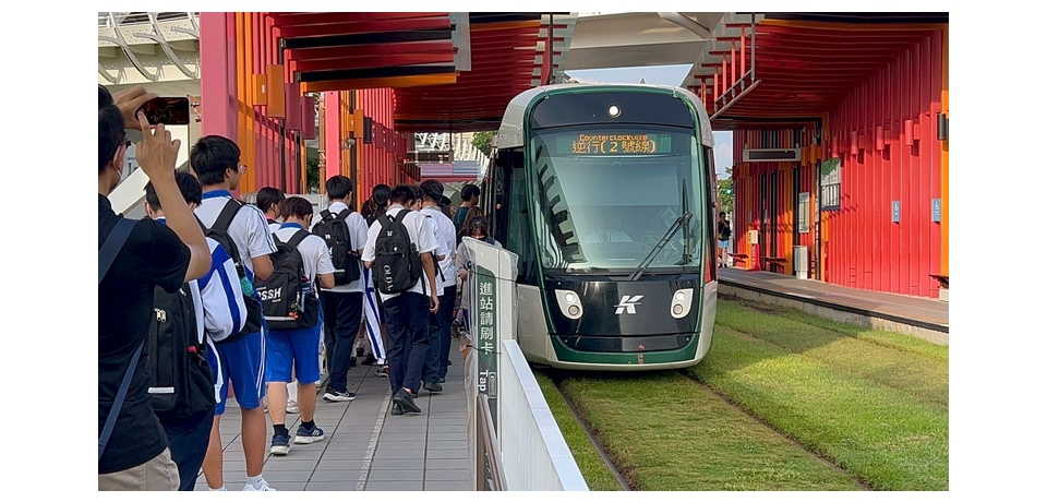 高雄輕軌上半年運量721萬人次 從觀光線蛻變城市生活主幹