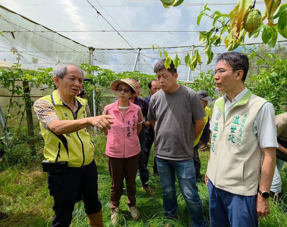 ▲乾旱豪雨接連重創埔里百香果,一期果減產估達四成,鎮長廖志城籲中央啟動天然災害現金救助。