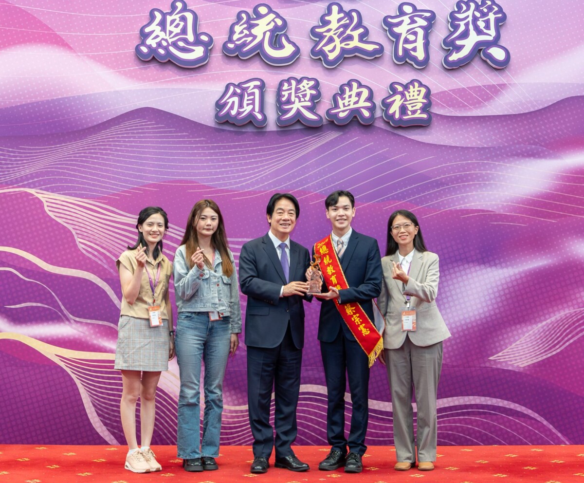 白血病骨髓移植不向命運低頭　蔡宗憲抗癌重生勇奪總統教育獎