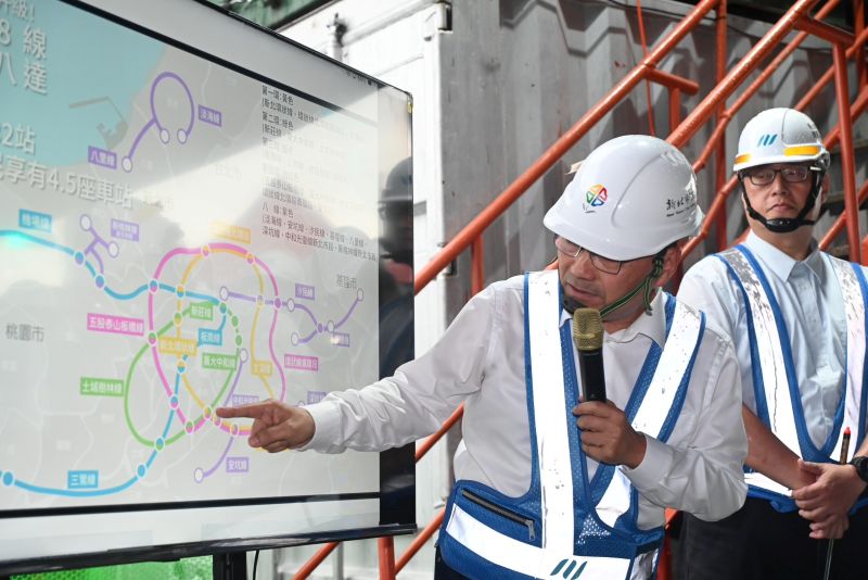三鶯線通車帶動路網升級 新北打造四環八線捷運新藍圖 63 《圖說》市長侯友宜公布四環八線藍圖。〈捷運局提供〉