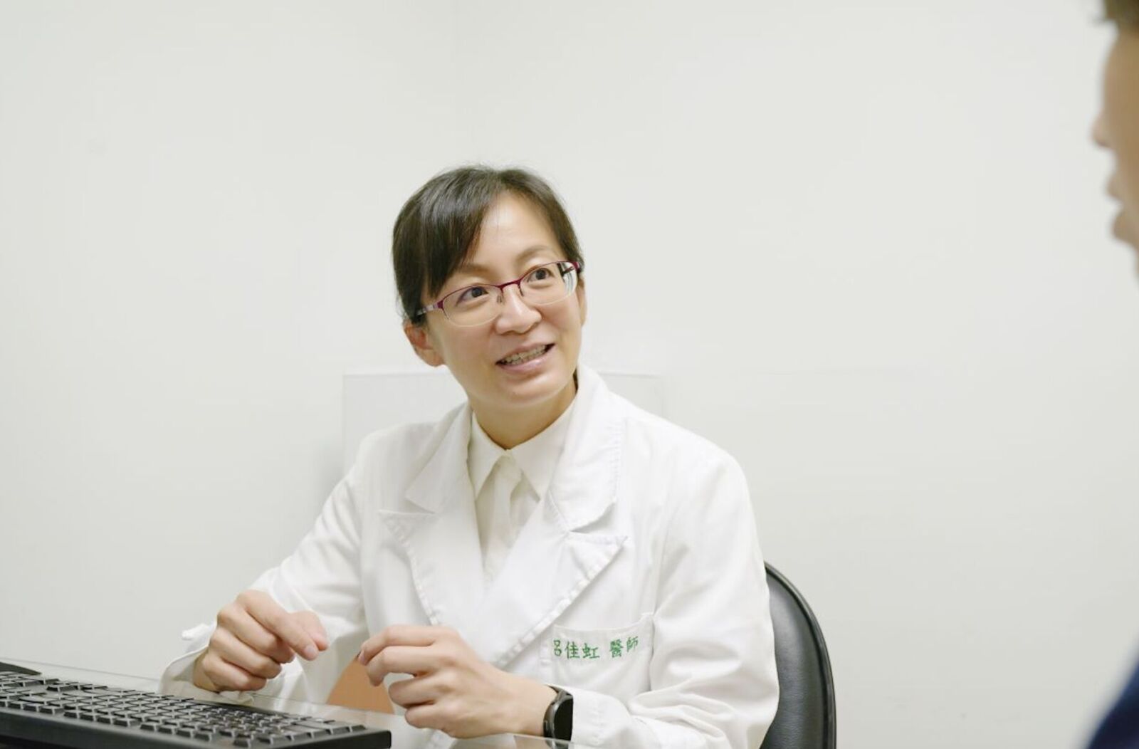 開瓶蓋、轉門把都吃力... 小心!「這病」愛找停經後女性 212 開瓶蓋、轉門把都吃力... 小心!「這病」愛找停經後女性 211