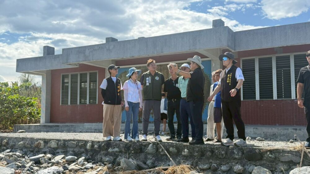 陳瑩、莊瑞雄現勘馬東海巡哨　要求水利署加固沿岸防護並增3座突堤 201