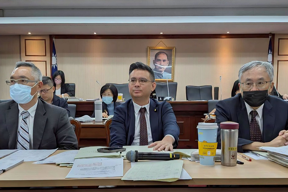 《電信管理法》修正案今三讀 黃健豪:台灣建構韌性數位國家關鍵一步 204 《電信管理法》修正案今三讀 黃健豪:台灣建構韌性數位國家關鍵一步 203